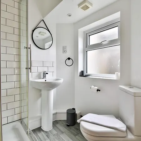 Charming Studio In Central Swansea Exterior photo