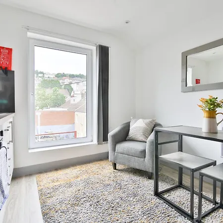 Charming Studio In Central Swansea Exterior photo